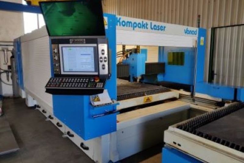 Služby / Delenie materiálu, pások, okružné píly, laser, plazma, acetylén, strihanie do 13mm - foto Služby / Delenie materiálu, pások, okružné píly, laser, plazma, acetylén, strihanie do 13mm - foto